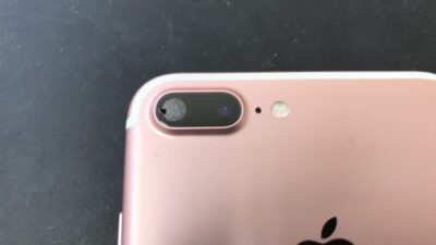 iPhone7Plusのリアカメラレンズ修理も即日で！！