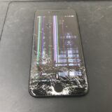 このまま放置は危険！iPhone7の液晶破損