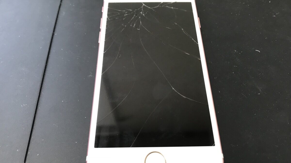【学割あり】iPhoneの画面修理をするなら今がイイ！