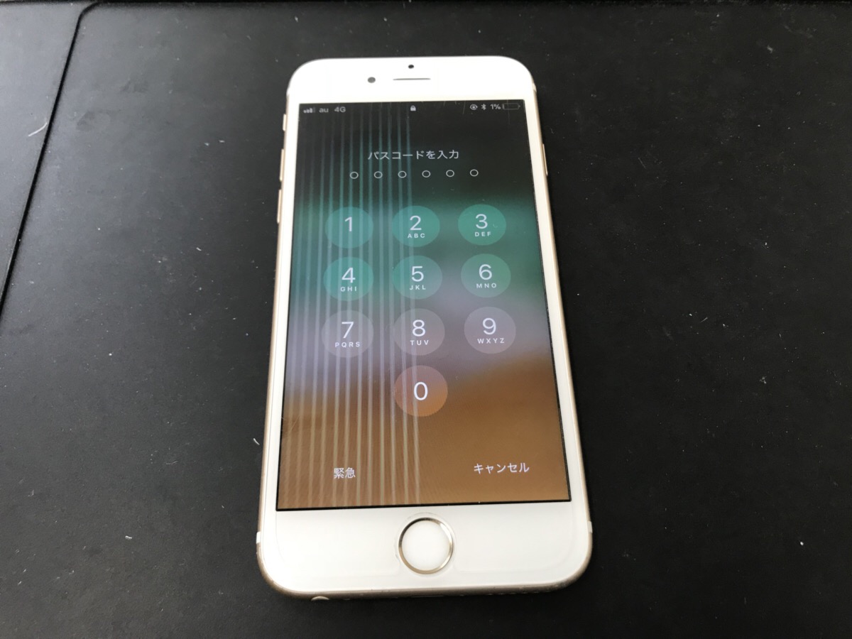 割れてないのに液晶に縦線が出てタッチ操作もできないiPhone6s