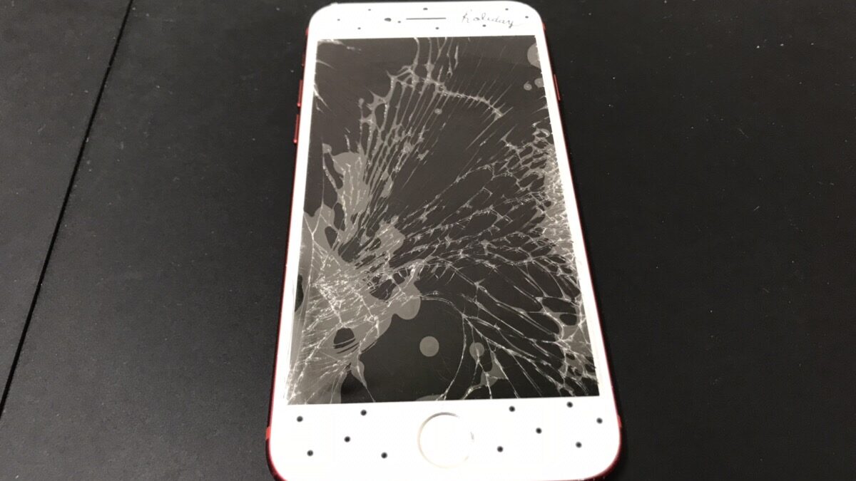 販売終了しているiPhone7(PRODUCT)REDシリーズの画面割れ修理