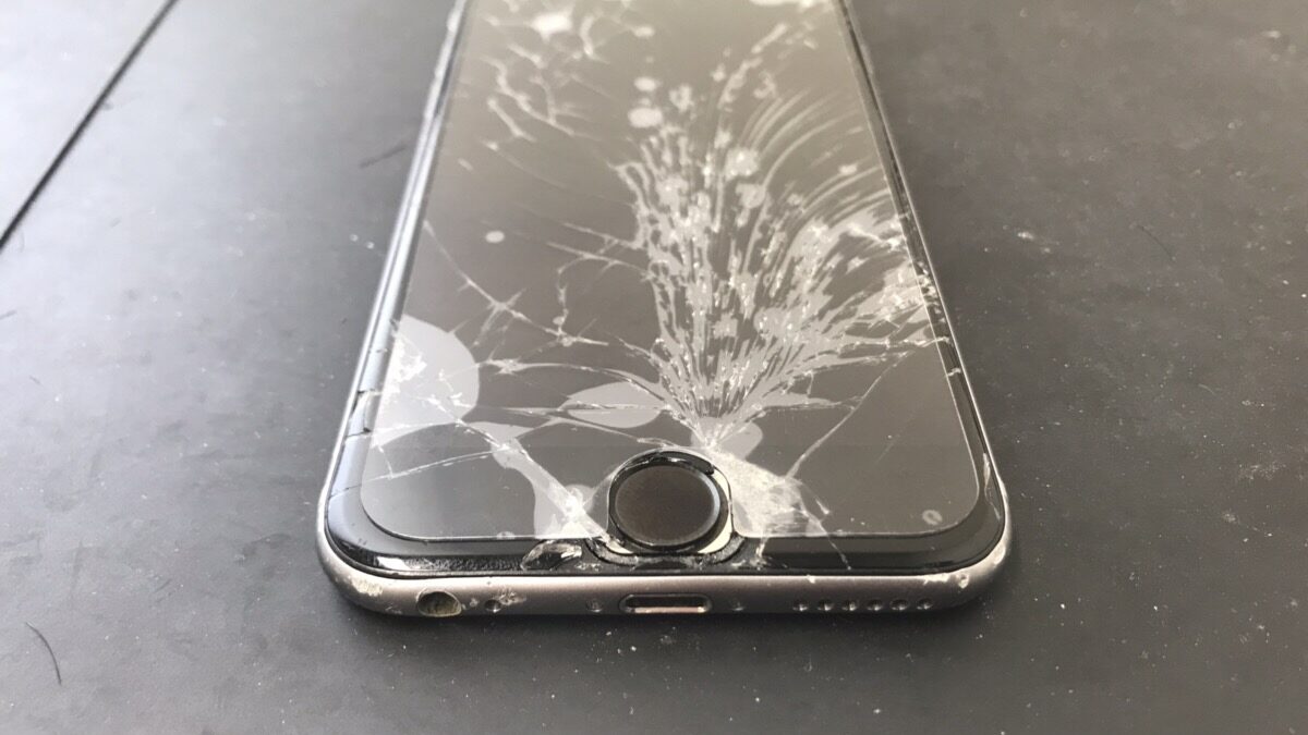 【iPhone6s】新生活が始まる前に修理を！