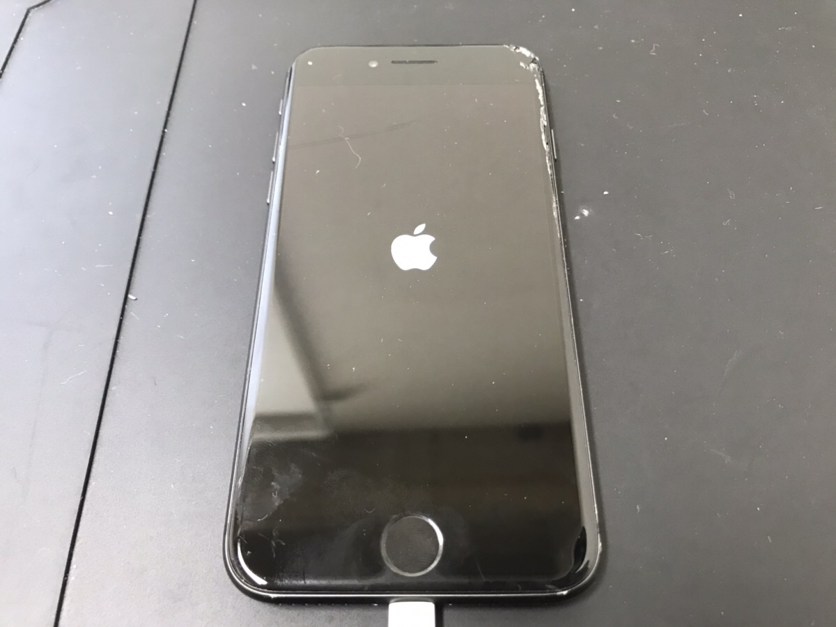 自己分解に失敗 Iphone7がリンゴループに Iphone スマホ タブレット修理の クイックリペアプラス鹿児島店