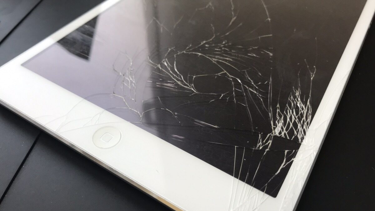 【iPad mini2】画面が割れたままは危険！？修理するなら早めがおすすめ！
