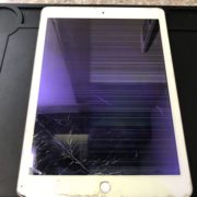 修理前のiPad Pro9.7インチ