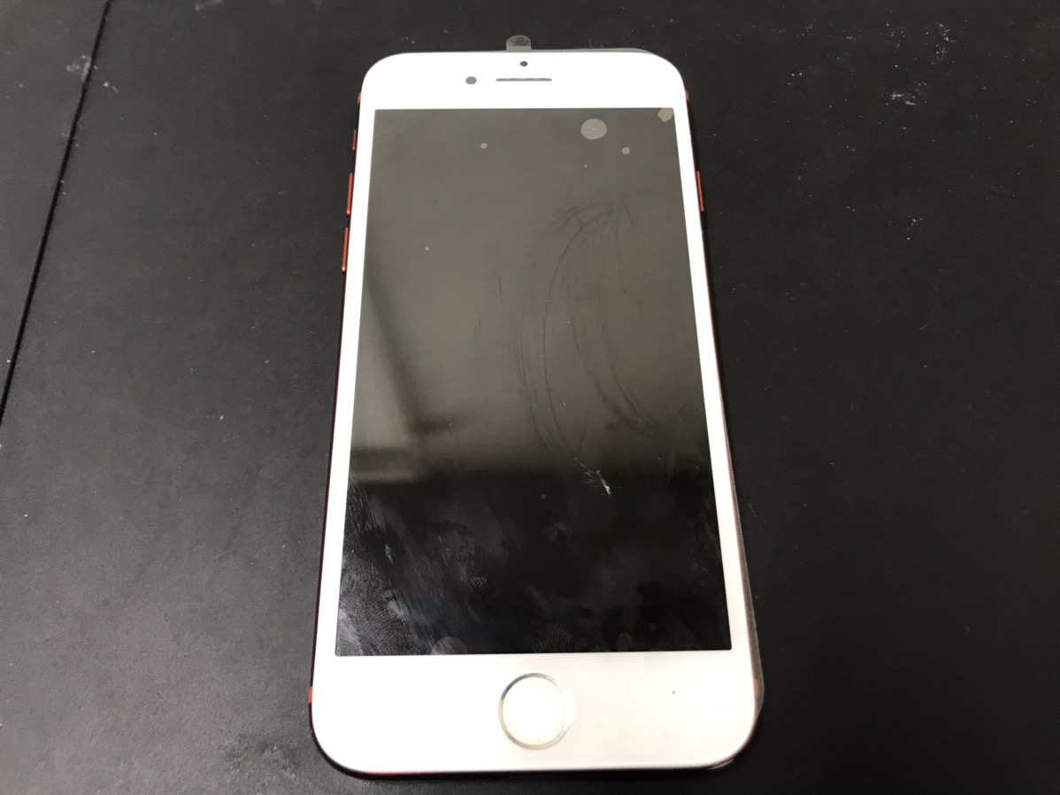 修理後のiPhone7(PRODUCT)RED