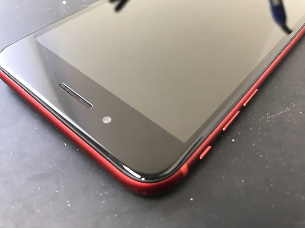 修理後のiPhone8Plus