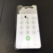 画面修理前のiPhone11