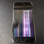 液晶修理前のiPhone6s