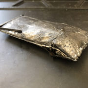 発火したiPhone6sPlusのバッテリー