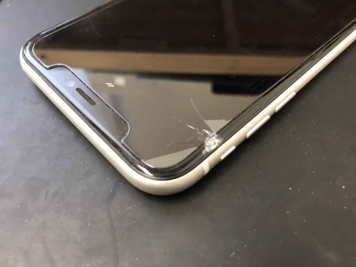 iPhoneXRの画面割れ修理にかかる時間は！？