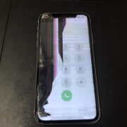 画面修理前のiPhone11