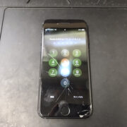 画面修理前のiPhone7