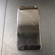 画面修理前のiPhoneX