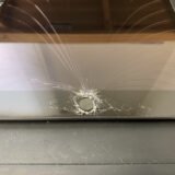 【iPad第9世代】ホームボタン周辺のガラスが粉々に割れた！
