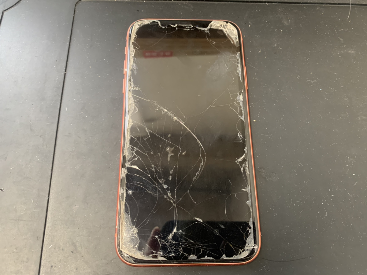 Apple iPhone X ブラック 画面割れあり Apple iPhone X - 64GB - White Unlocked Cracked Screen and