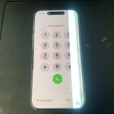 画面が壊れているiPhone15Pro