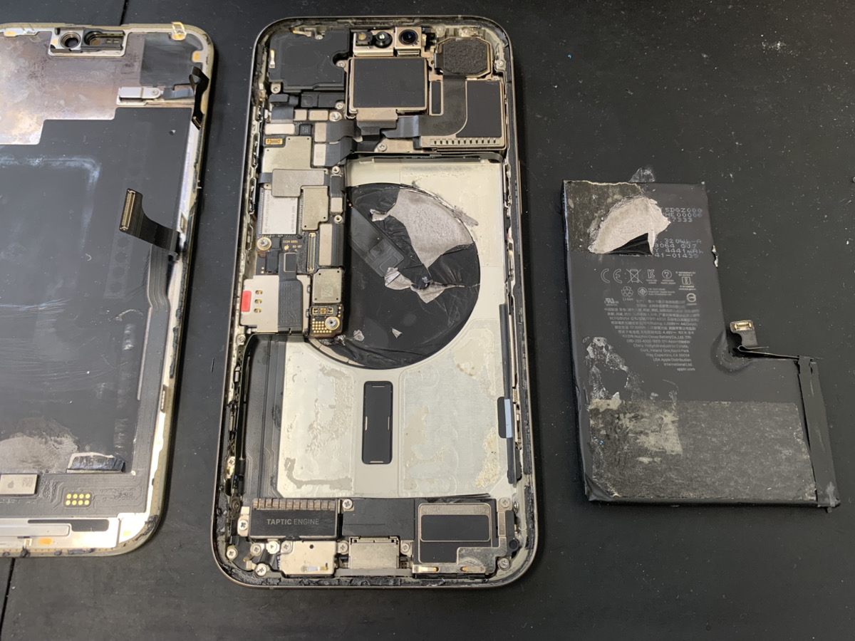 電源が落ちるようになったiPhone15ProMax