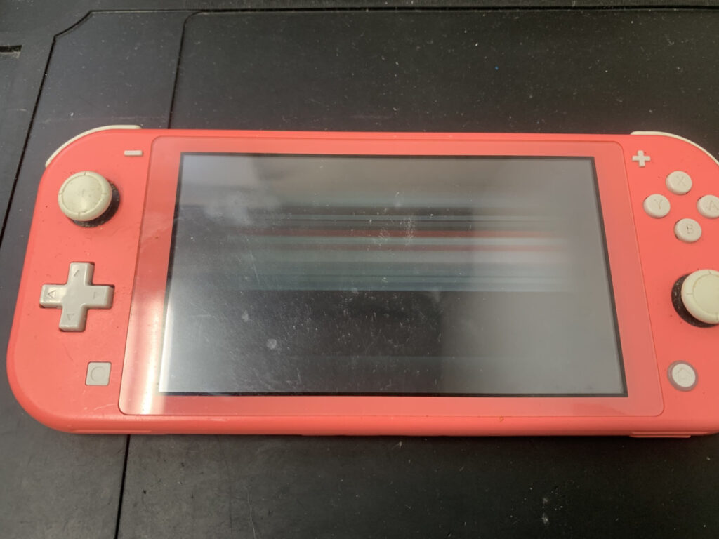 液晶が壊れているスイッチライト