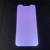 画面が白くなったiPhone13Pro