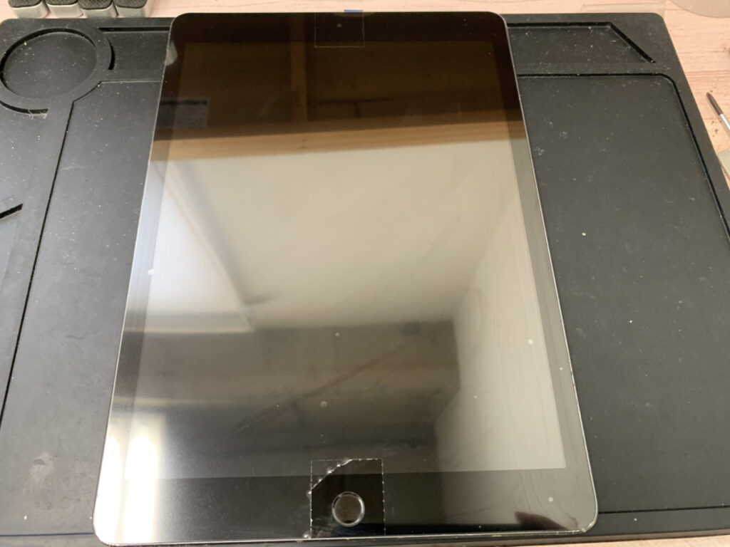 画面交換後のiPad第9世代