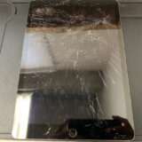 ガラスが粉々に割れたiPad第9世代も約2時間で修理しました！