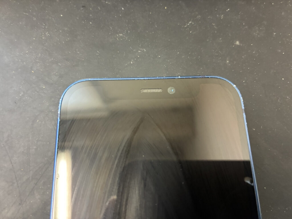 イヤースピーカーが壊れているiPhone12mini