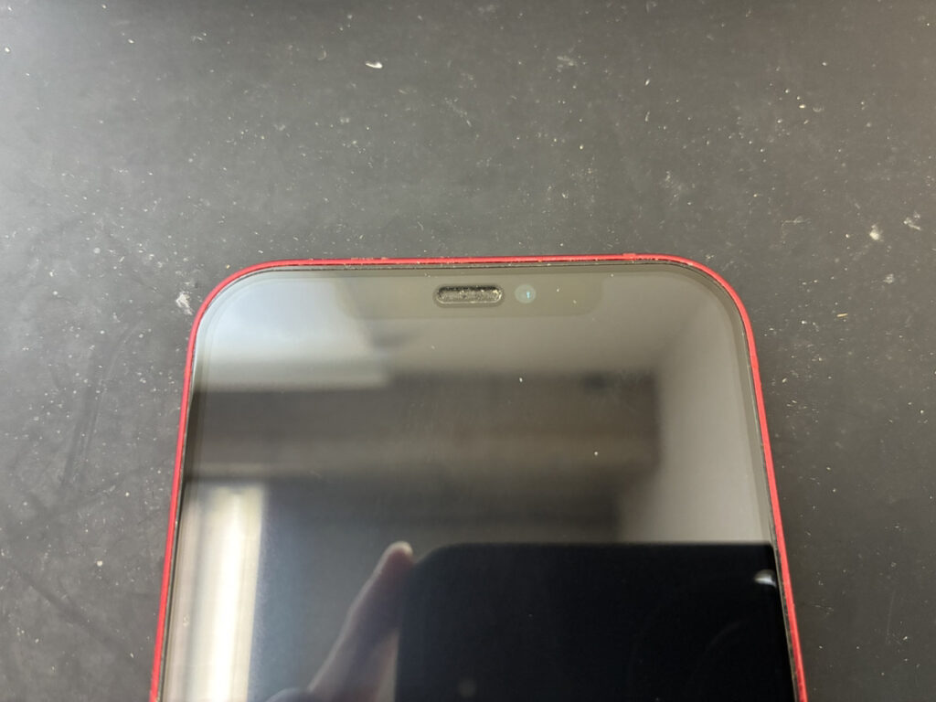 イヤースピーカーが壊れているiPhone12