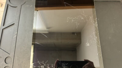 鹿屋市から郵送で依頼があったiPad第9世代の画面割れ修理