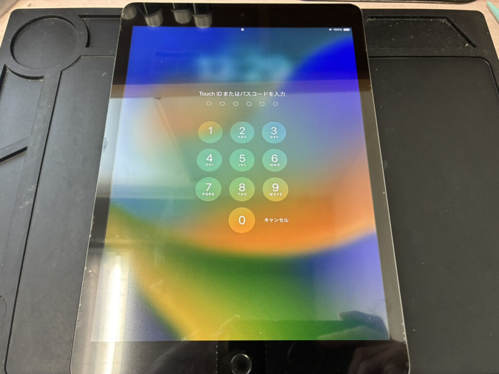 画面とバッテリー交換後のiPad第9世代