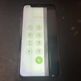 液晶の右側が黒くなったiPhoneXRの画面修理も最短30分対応！