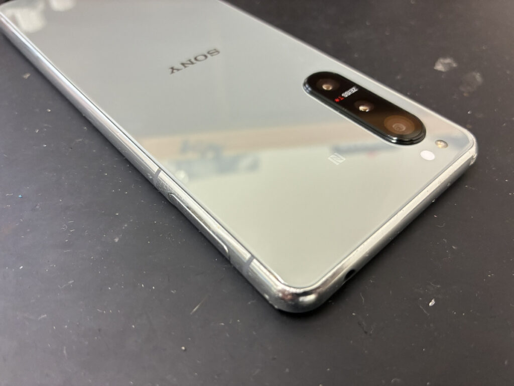 背面パネル交換後のXperia5Ⅱ