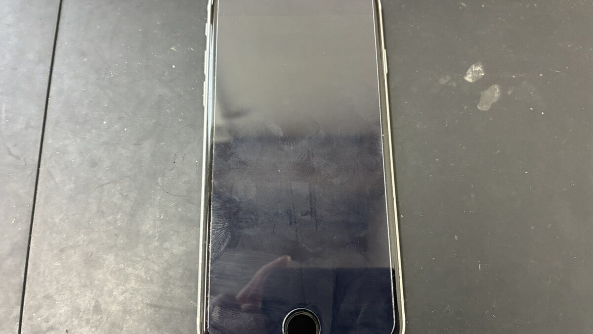 寒くなるとiPhoneの調子も悪くなる？起動不良の復旧修理依頼