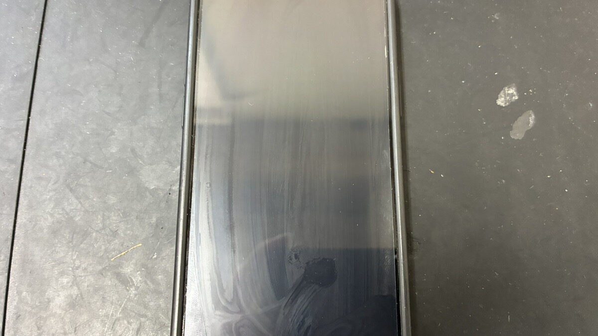 【iPhone13mini】起動不良もバッテリー交換で復旧できる！？