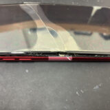 画面が浮いているiPhoneSE2