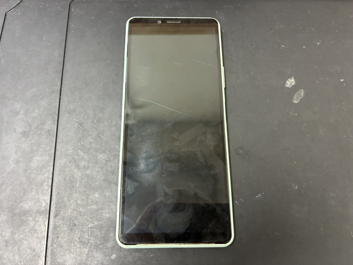 画面が映らなくなったXperia 10Ⅱ