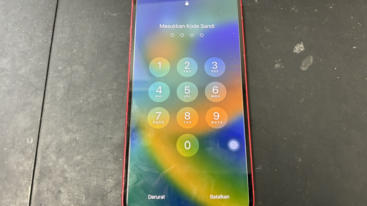 充電ができなくなったiPhone13の修理もクイックリペアプラス鹿児島店へ！