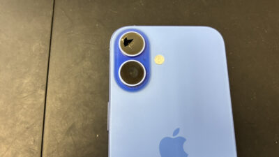 カメラレンズが割れたiPhone16の修理も最短30分対応！