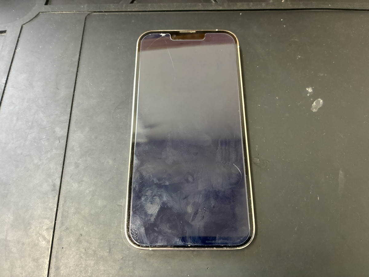 水没で壊れたiPhone13Pro