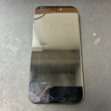 画面が壊れているiPhone15Pro