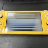 液晶が壊れているNintendo Switch Lite