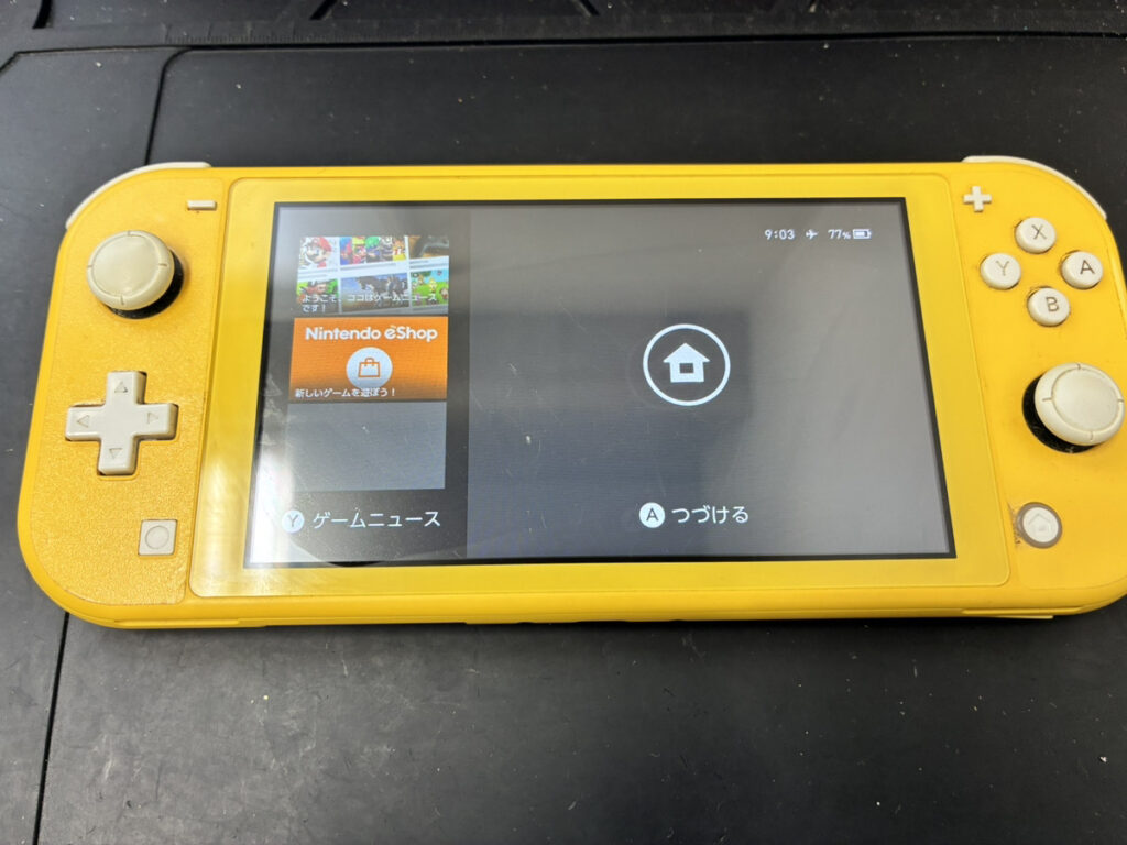 液晶交換後のNintendo Switch Lite